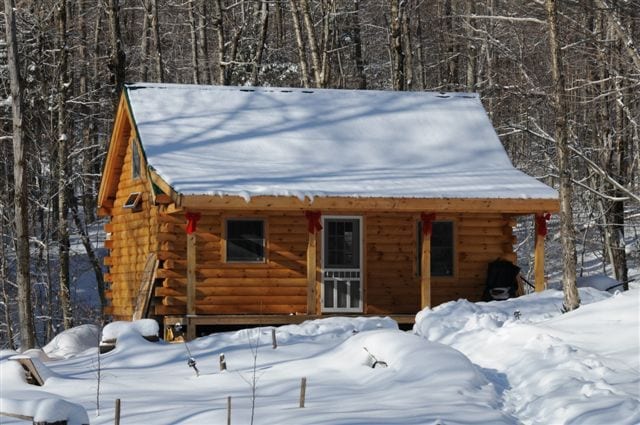 Log Cabin kit photo from Coventry Log Homes