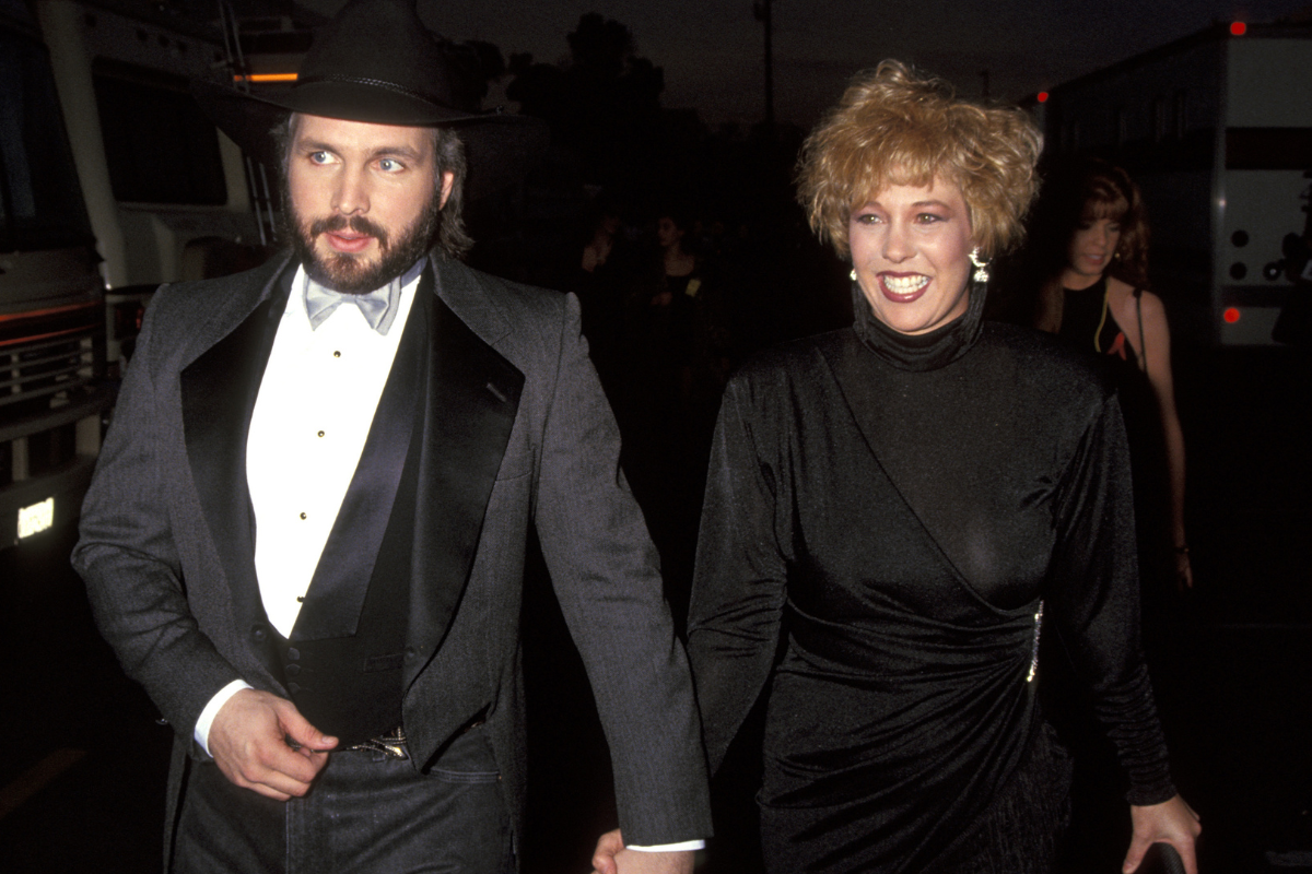 Garth Brooks and Sandy Mahl during 20th Annual American Music Awards at Shrine Auditorium in Los Angeles, California, United States.