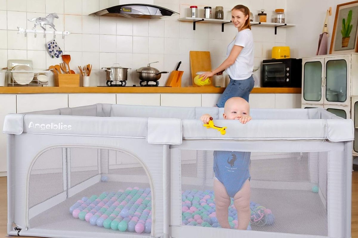 baby play yard