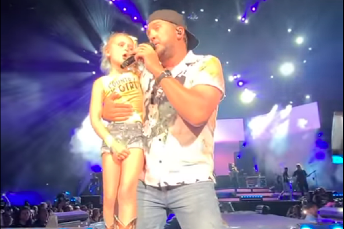 Luke Bryan 7 year old fan