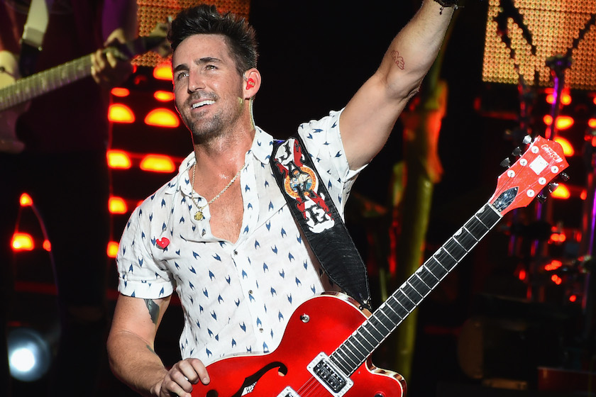 TALLAHASSEE, FL - APRIL 29: Singer/Songwriter/FSU Alum Jake Owen comes home and performs during Doak After Dark at Florida State University on April 29, 2017 in Tallahassee, Florida. 