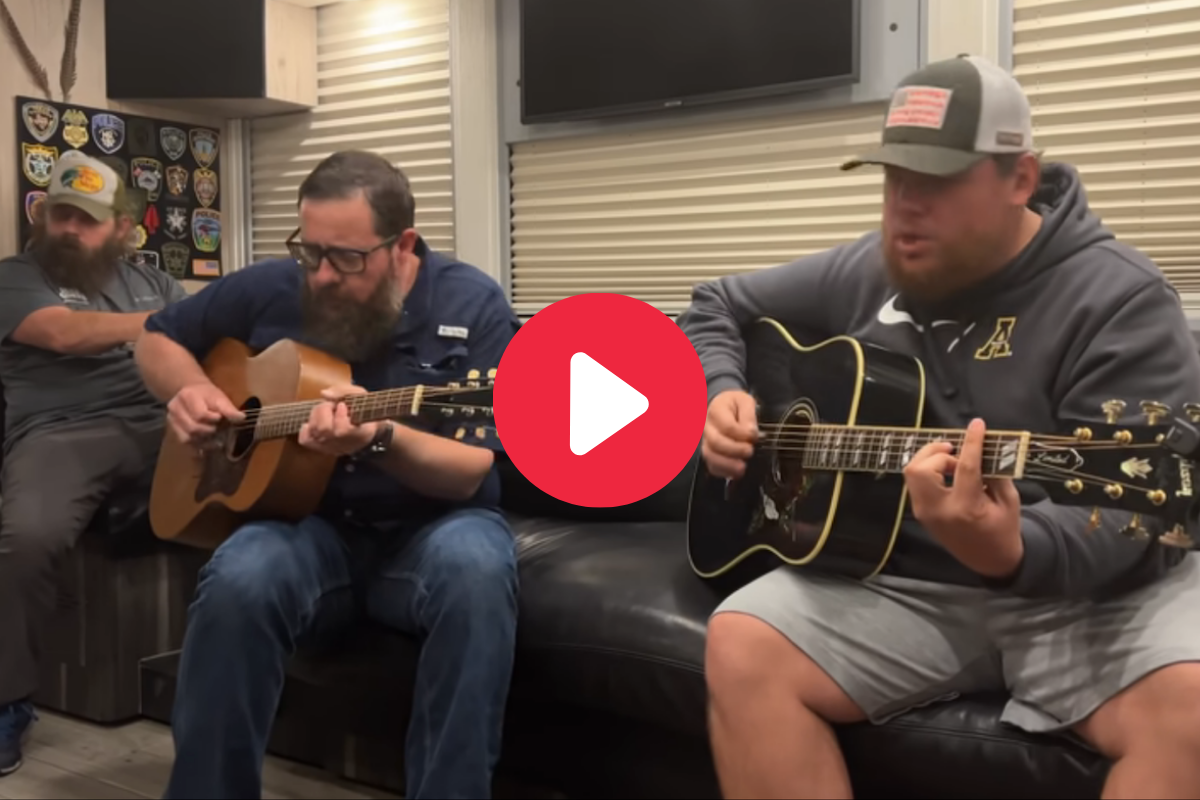 The Kind of Love We Make Luke Combs