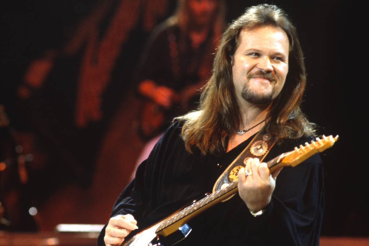 Travis Tritt in concert