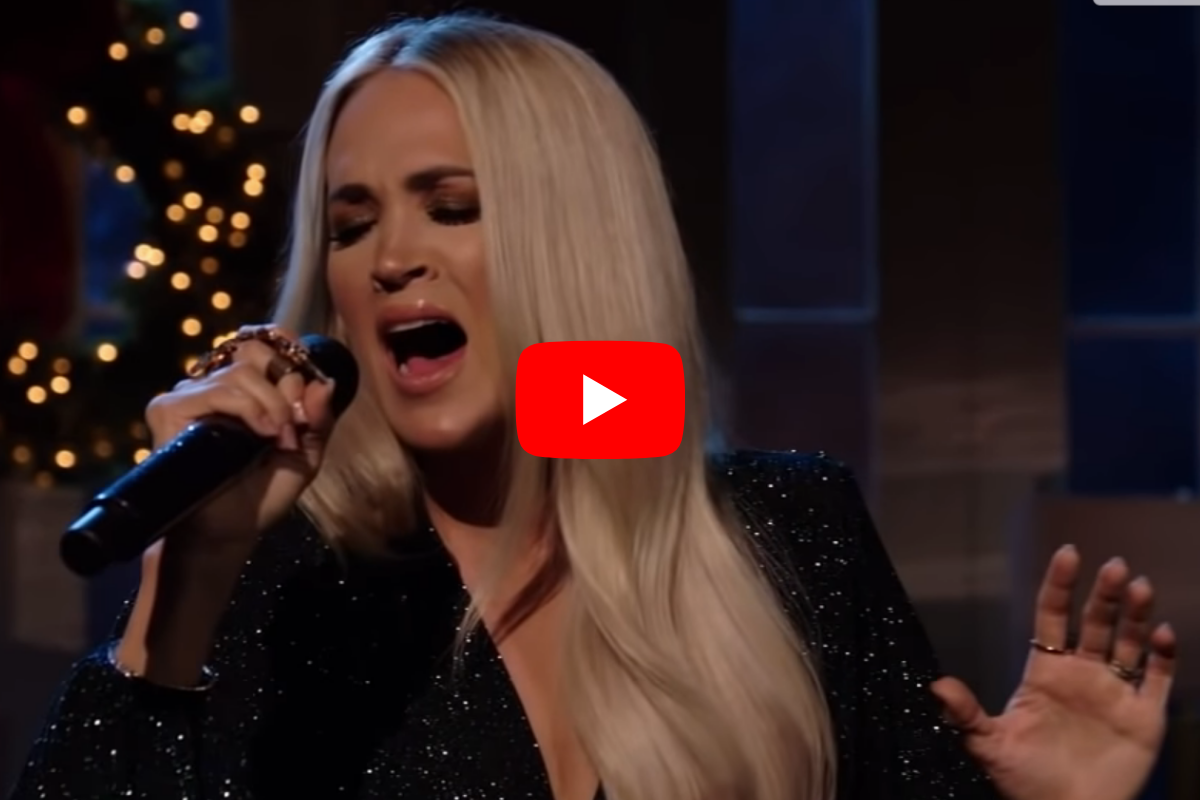 CMA Country Christmas 2021
