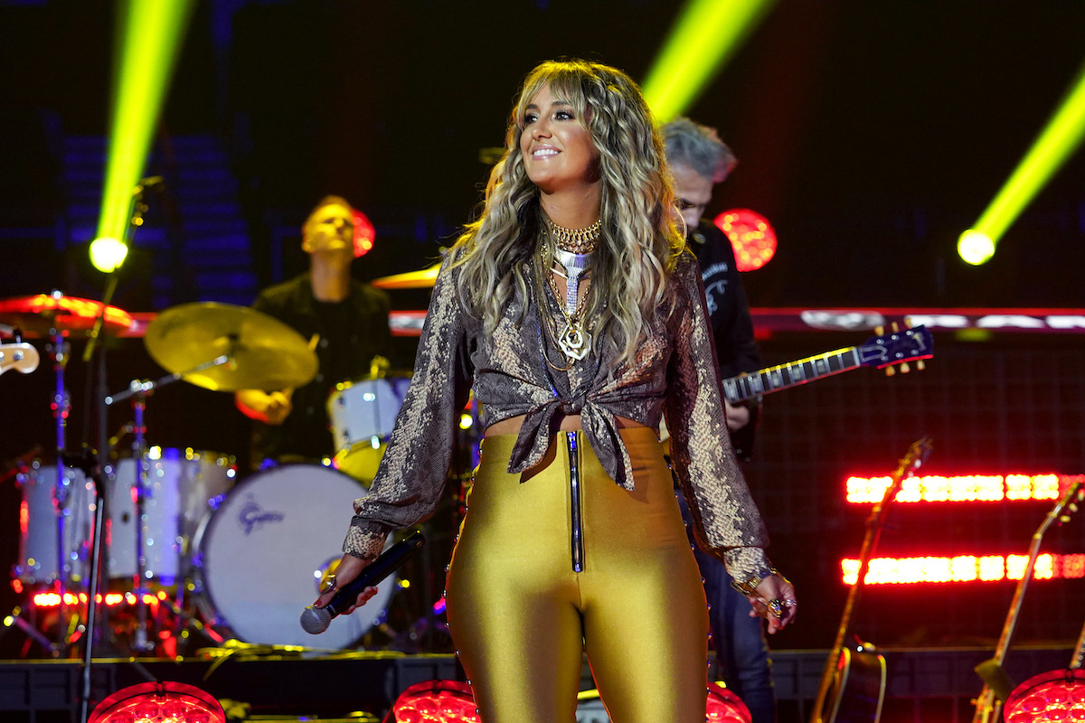 NASHVILLE, TENNESSEE - JUNE 09: Lainey Wilson performs on Ram Trucks Stage for the 2021 CMT Music Awards at Bridgestone Arena on June 09, 2021 in Nashville, Tennessee.