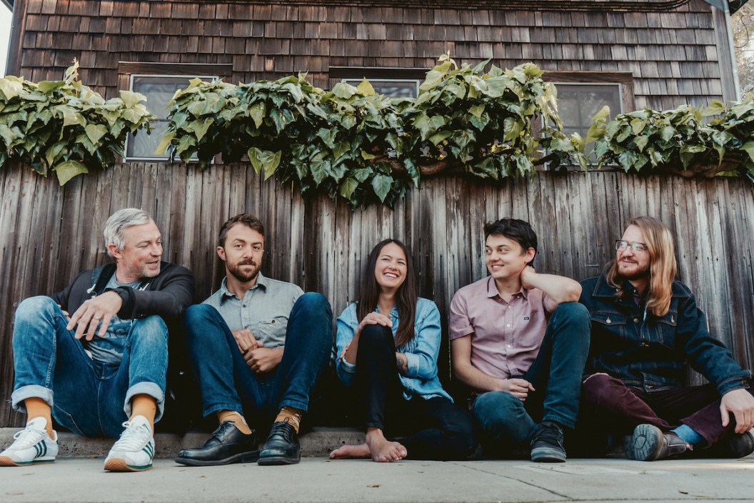 An older press photo of bluegrass band AJ Lee and Blue Summit.