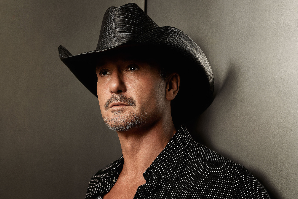 Tim McGraw press photo