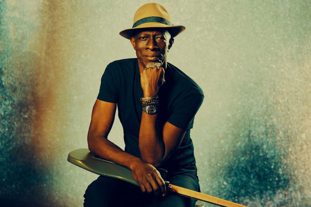 Keb' Mo's press shot for 2022 album 'Good to Be...'