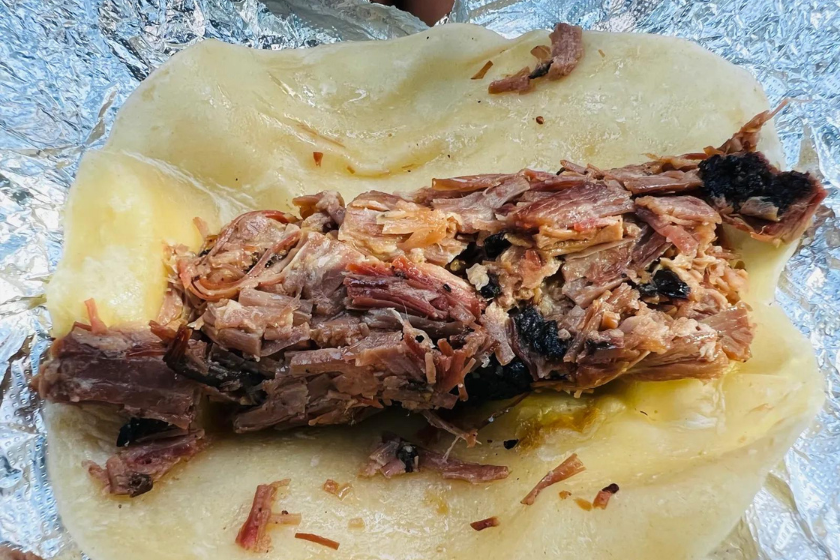buc-ees breakfast taco
