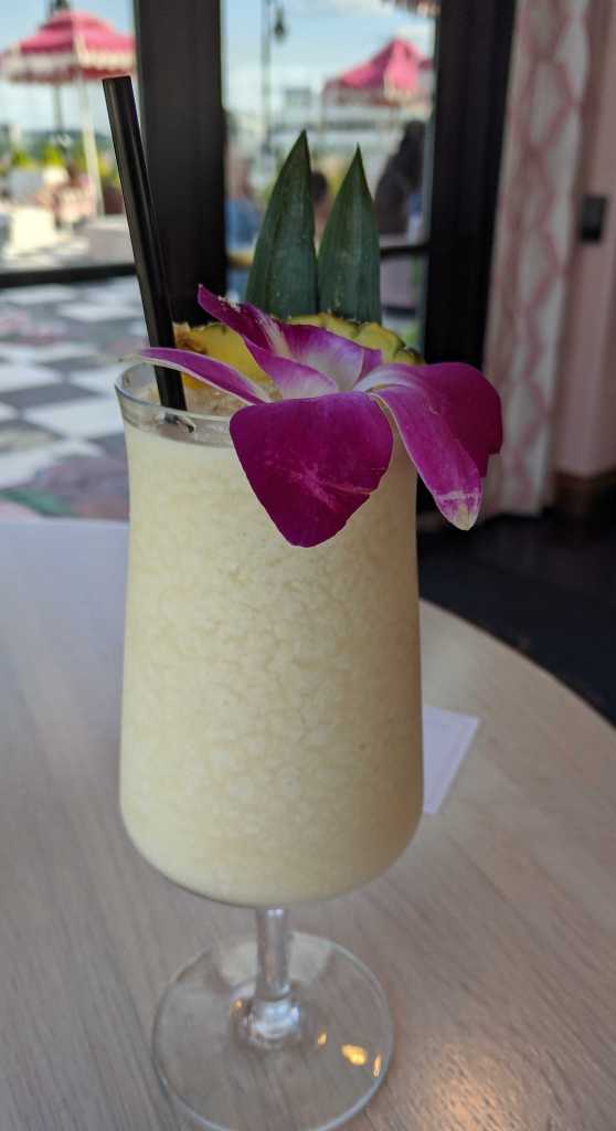 White Limozeen cocktail