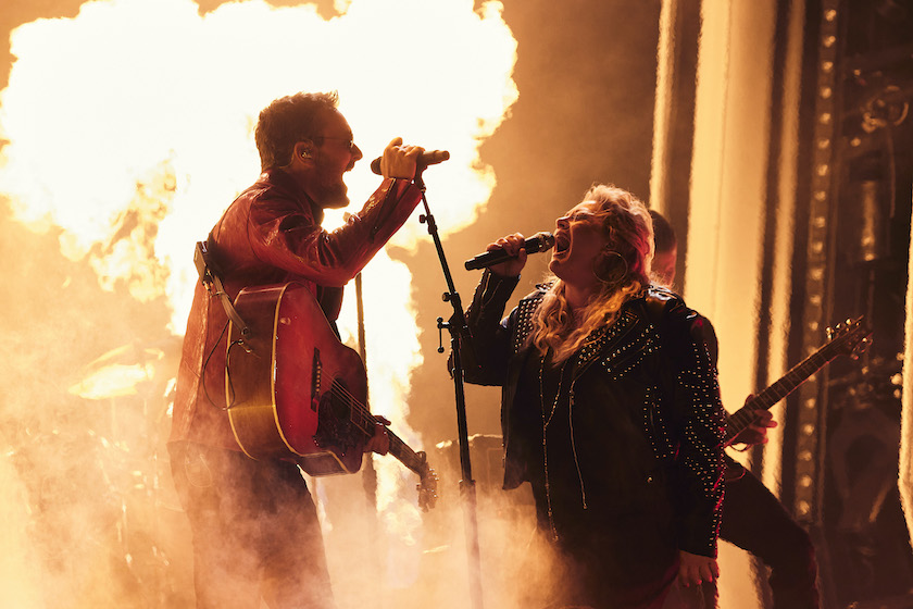 Eric Church and Joanna Cotten perform during the 55th annual Country Music Association awards at the Bridgestone Arena on November 10, 2021 in Nashville.