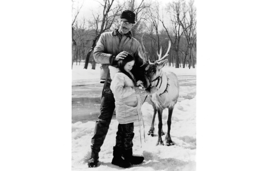 Sam Elliott, Rebecca Harrell Tickell and Prancer in a scene from the film 'Prancer', 1989