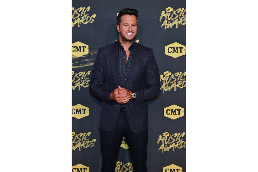 Luke Bryan arrives at the 2018 CMT Music Awards at Bridgestone Arena
