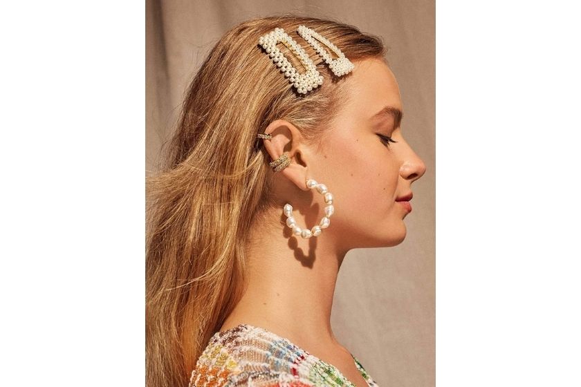 hair clip with pearls