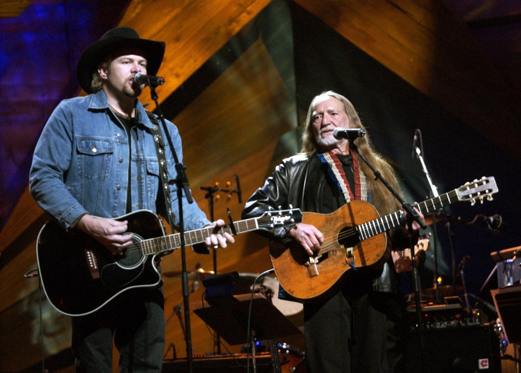 Wille Nelson and Toby Keith