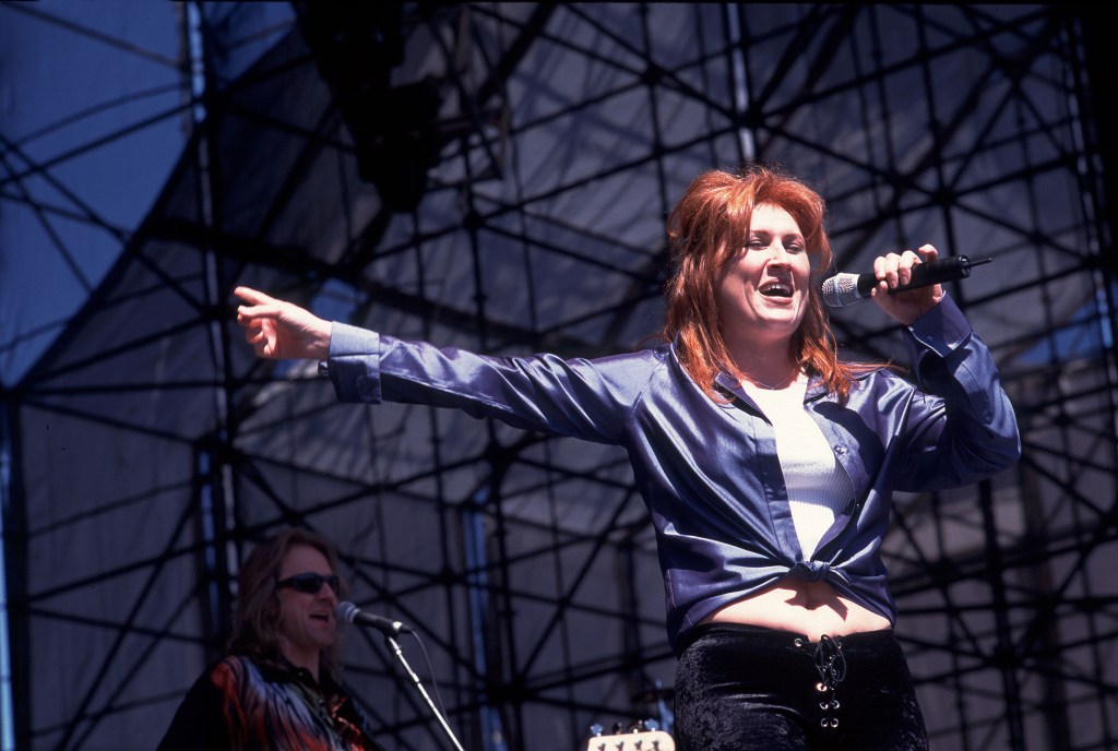 Jo Dee Messina on 4/15/99 in Chicago, Il.