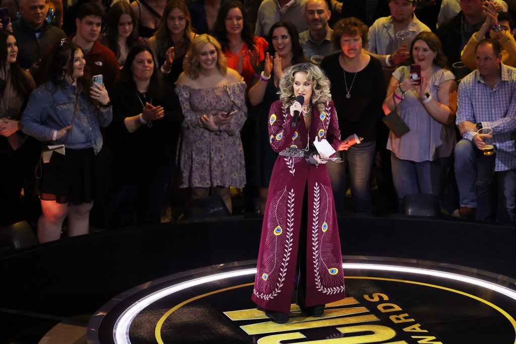 LAS VEGAS, NEVADA - MARCH 07: Lainey Wilson accepts the Song of the Year award for 'Things a Man Oughta Know' onstage during the 57th Academy of Country Music Awards at Allegiant Stadium on March 07, 2022 in Las Vegas, Nevada. (Photo by Ethan Miller/Getty Images)
