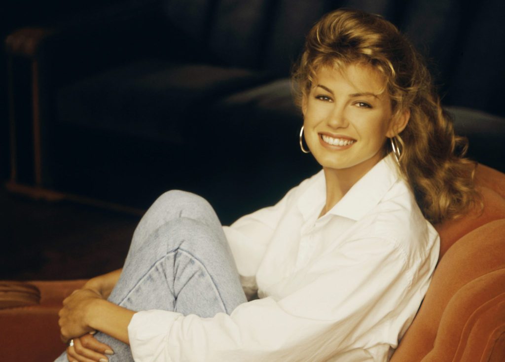 portrait of Faith Hill
