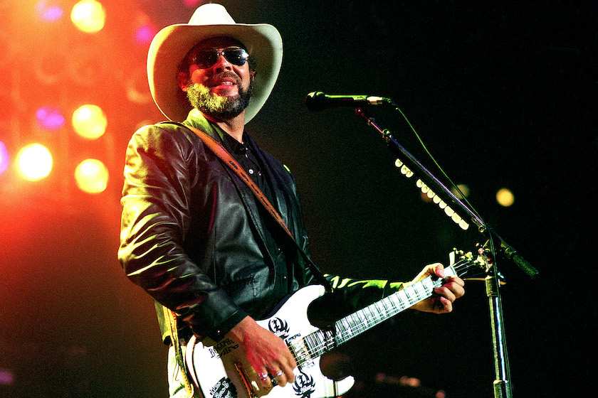 Singer/Songwriter Hank Williams Jr. performs at The Omni Coliseum in Atlanta .