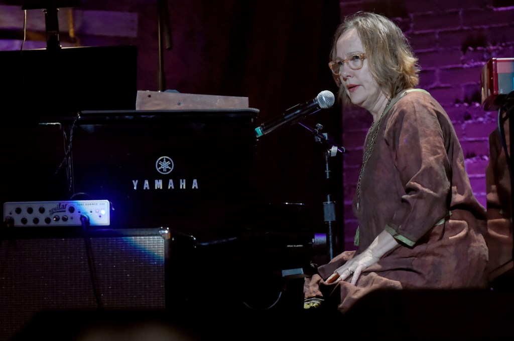 NASHVILLE, TN - SEPTEMBER 13: Iris DeMent performs onstage during the 2017 Americana Music Association Honors & Awards on September 13, 2017 in Nashville, Tennessee. 