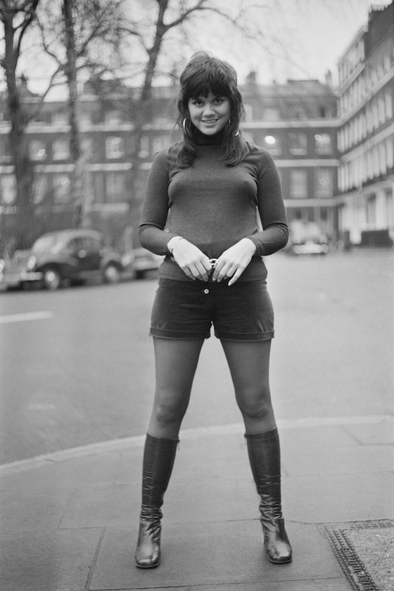American singer Linda Ronstadt in London, UK, 26th January 1971. 