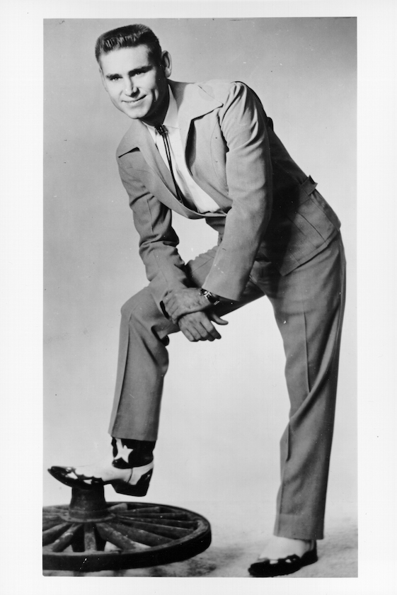 CIRCA 1956: Country singer George Jones poses for a portrait in circa 1956.