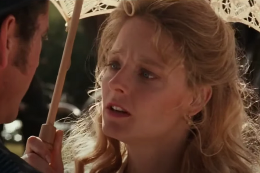Jodie Foster talking to Mel Gibson in the film 'Maverick'