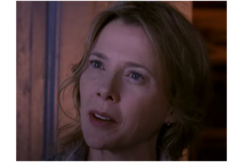 Annette Benning as Sue Barlow in 'Open Range'
