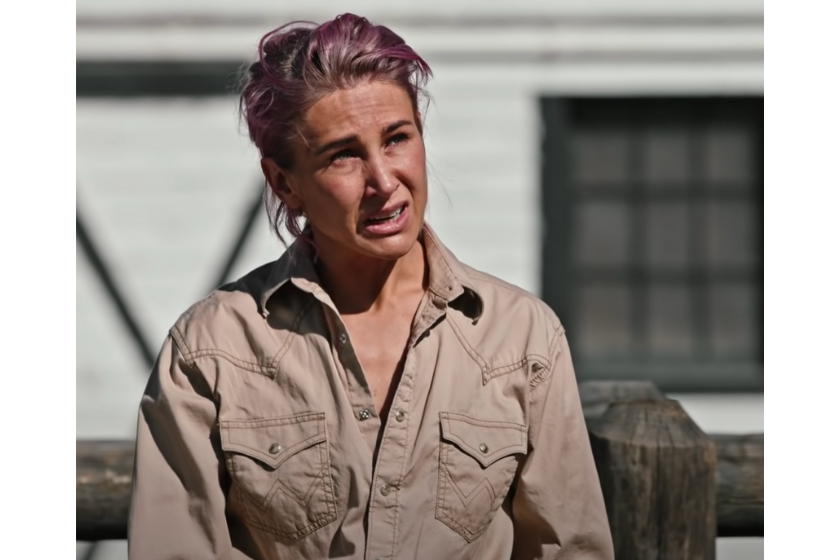 Jennifer Landon as Teeter in 'Yellowstone'