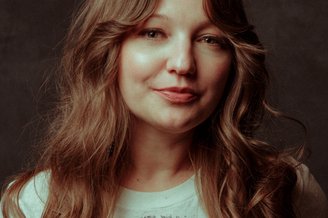 press photo of Kelsey Waldon