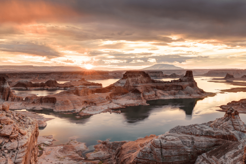 Lake Powell view from Alstrom point in Glen Canyon National Recreation area.