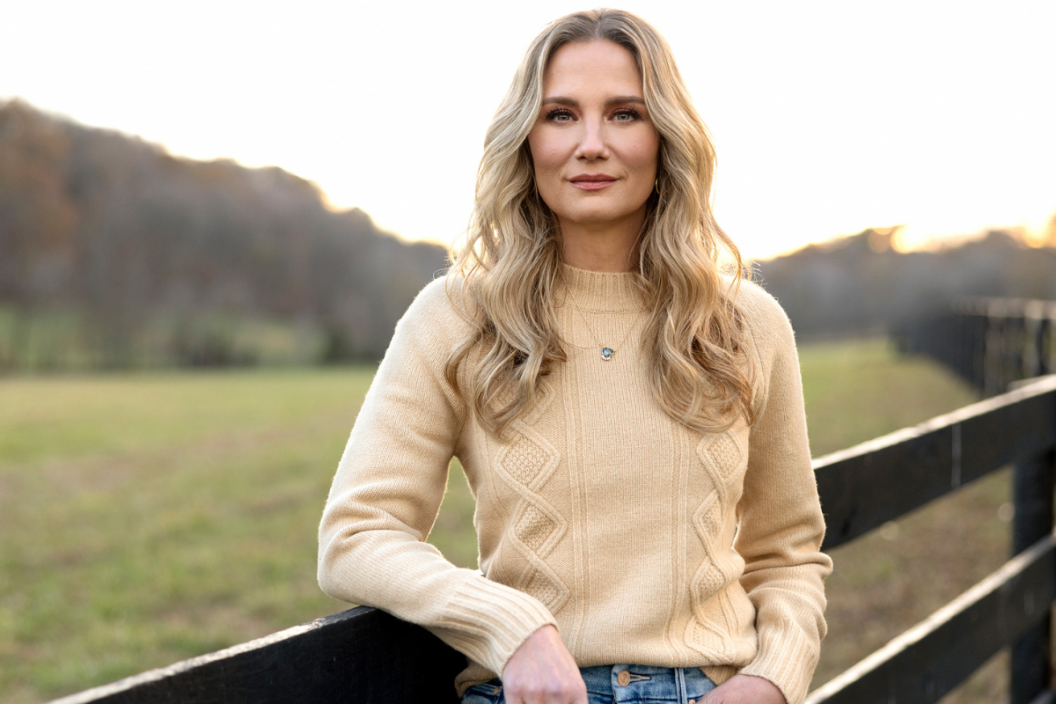 Host Jennifer Nettles. FARMER WANTS A WIFE premieres Wednesday, March 8 (9:00-10:00 PM ET/PT) on FOX.