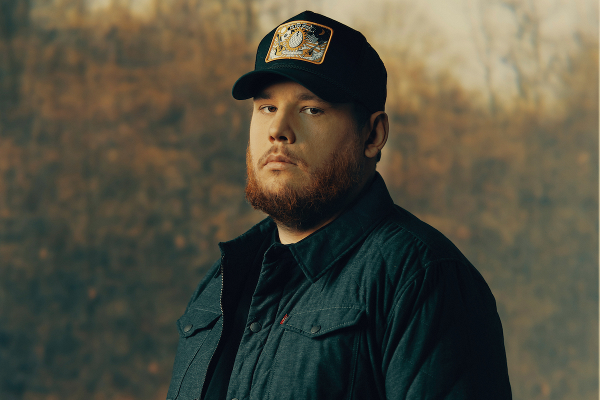 Luke Combs press shot from 2022