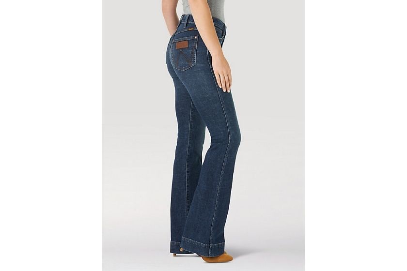 What to Wear to Outdoor Concerts - pants