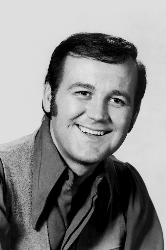 CIRCA 1973: Country Singer Warner Mack poses for a publicity portrait circa 1973. 
