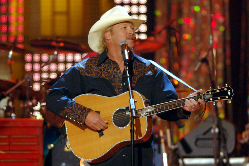 Alan Jackson performs "The Talkin' Song Repair Blues" 