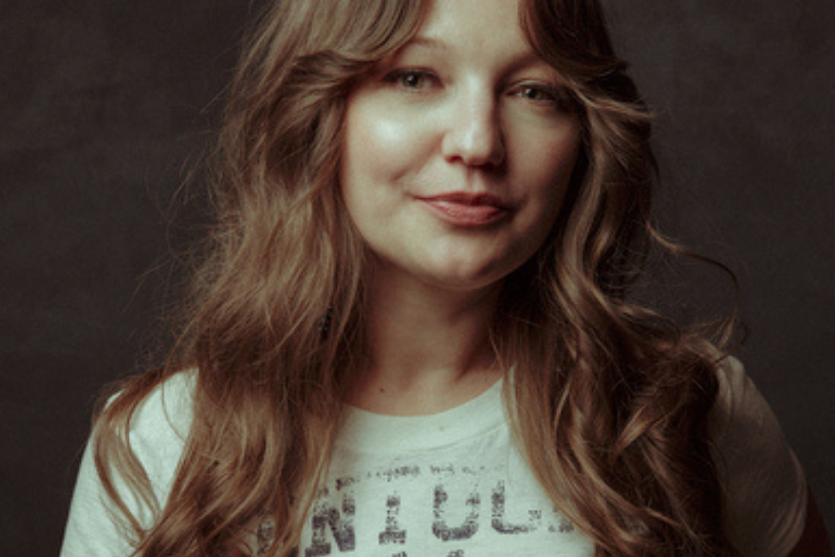Kelsey Waldon press photo