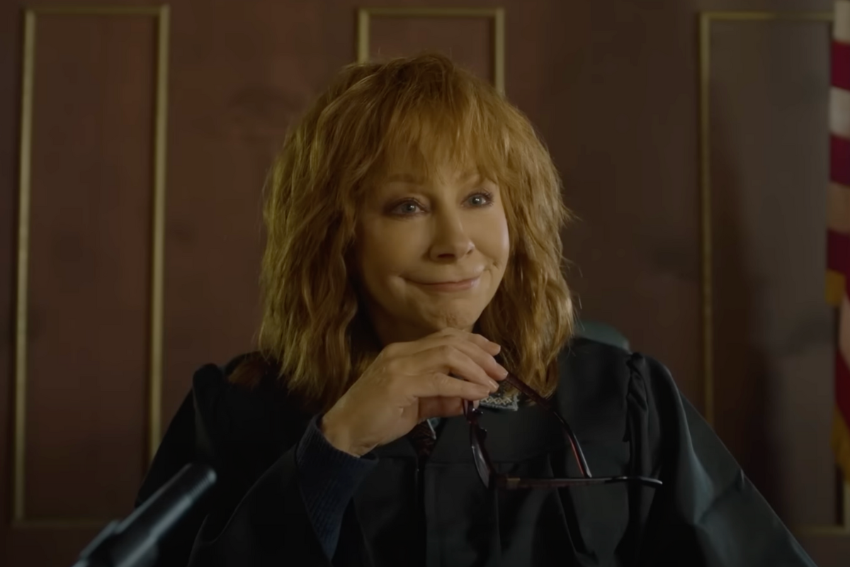 Reba McEntire in Lifetime movie 'The Hammer'