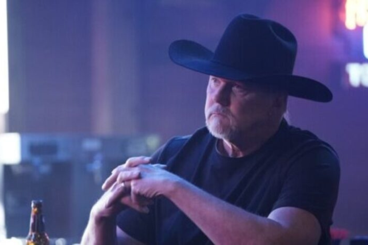 Trace Adkins as Albie Roman in 'Monarch'