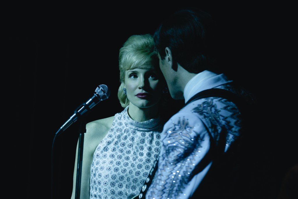 Jessica Chastain and Michael Shannon in George and Tammy
