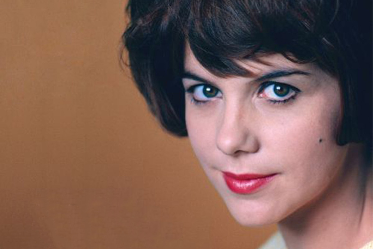 Portrait of American country singer Jody Miller, circa 1965.