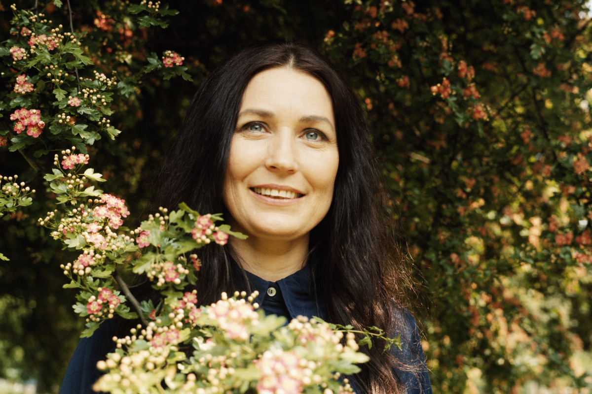 American country music singer-songwriter Loretta Lynn, 1970. (Photo by Sylvia Pitcher/Redferns)