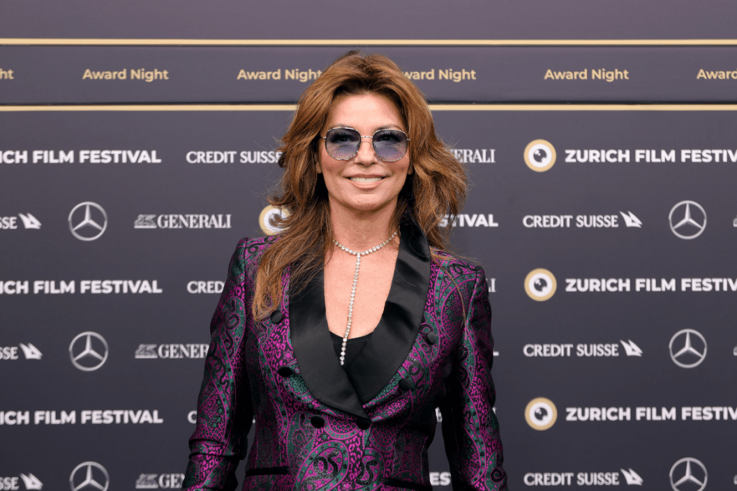 Shania Twain arrives for the Award Night Ceremony of the 18th Zurich Film Festival at Zurich Opera House on October 01, 2022 in Zurich, Switzerland