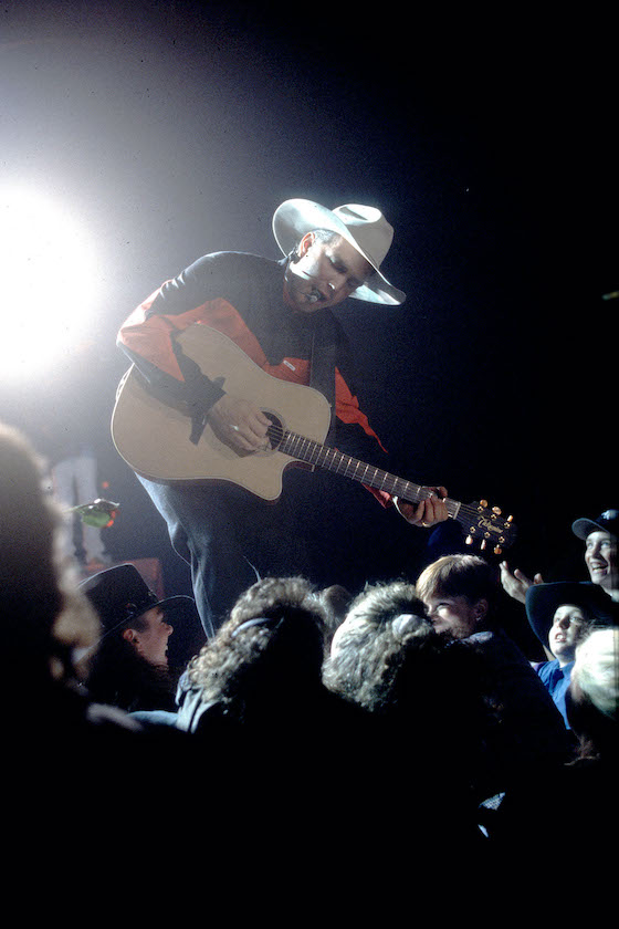 Garth Brooks on 10/1/93 in Chicago,Il.