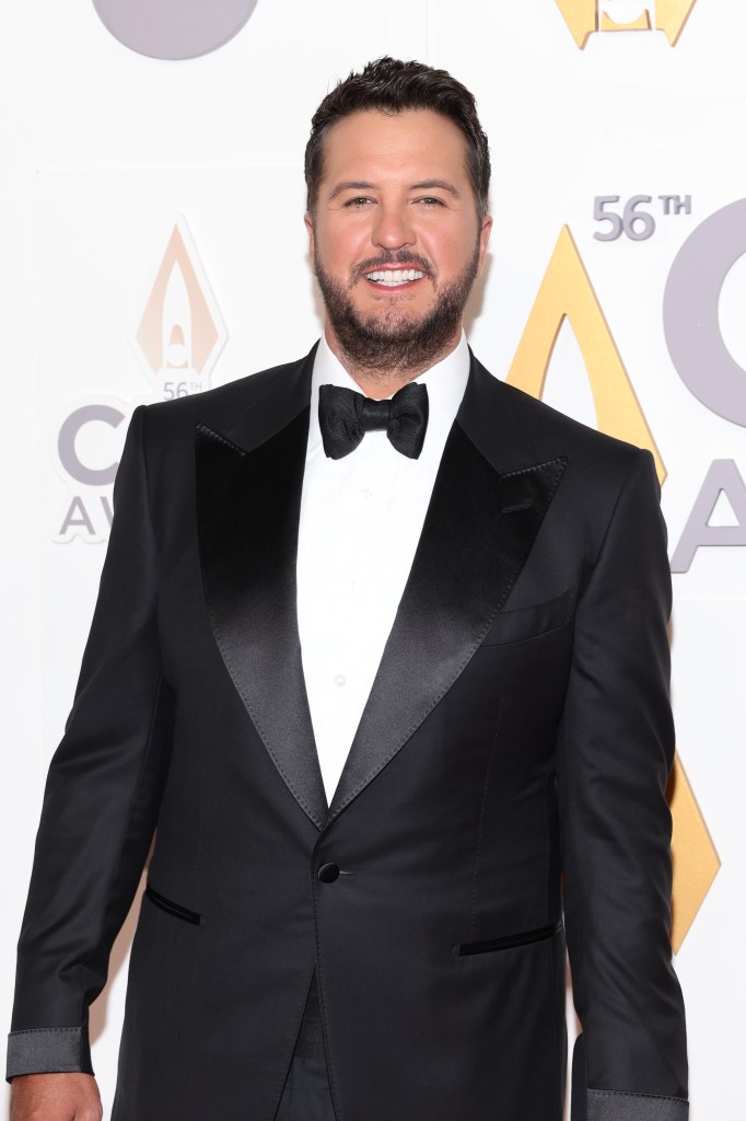  Luke Bryan attends The 56th Annual CMA Awards at Bridgestone Arena on November 09, 2022 in Nashville, Tennessee.
