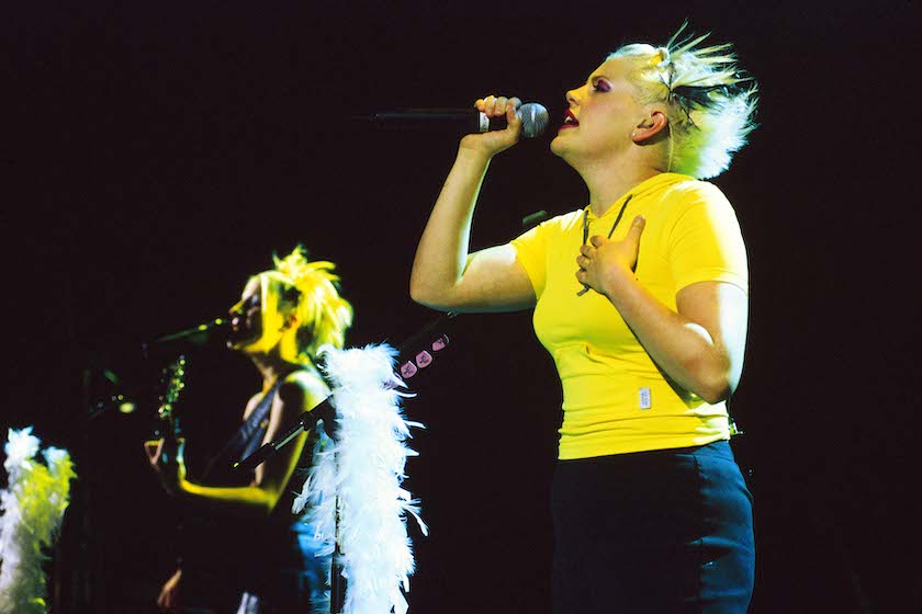 UNITED KINGDOM - JANUARY 01: SHEPHERD'S BUSH EMPIRE Photo of DIXIE CHICKS 