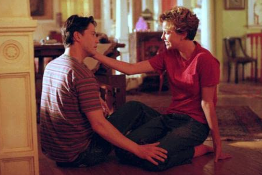 Keanu Reeves and Charlize Theron in 'Sweet November'