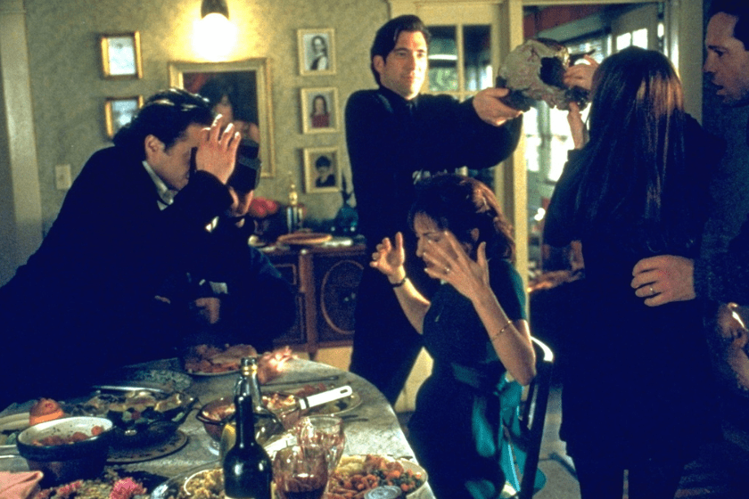 FILM 'HOME FOR THE HOLIDAYS' BY JODIE FOSTER