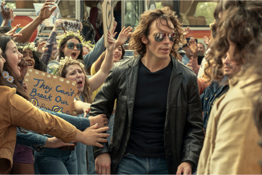 Sam Claflin in 'Daisy Jones & the Six'