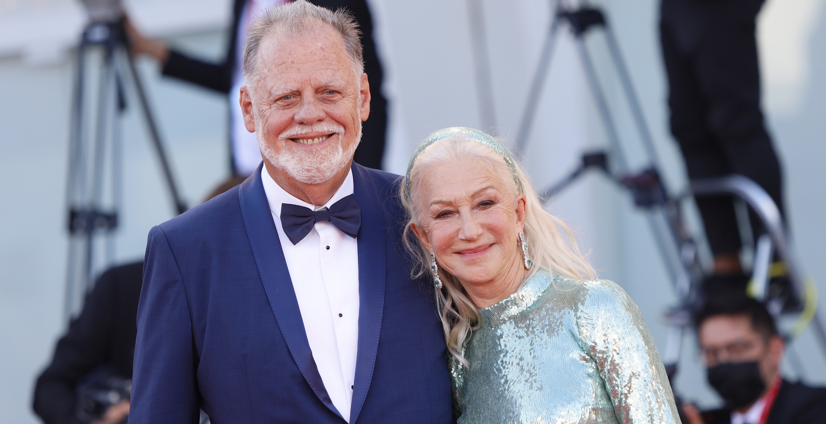 L'actrice Helen Mirren et le réalisateur Taylor Hackford le 1er septembre 2021 à Venise.